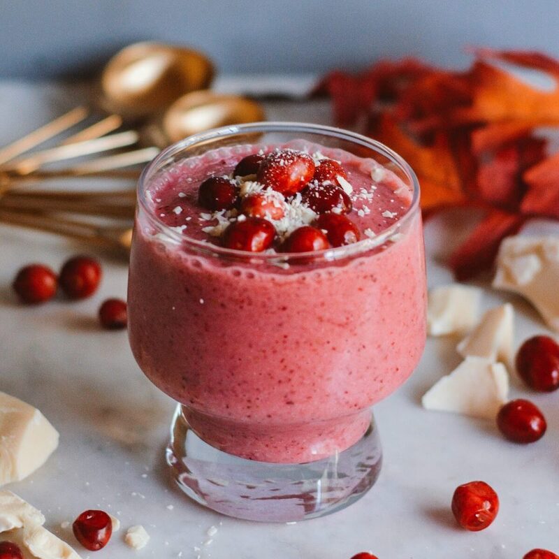 Holiday Christmas Cranberry Smoothie Recipe - Blender
