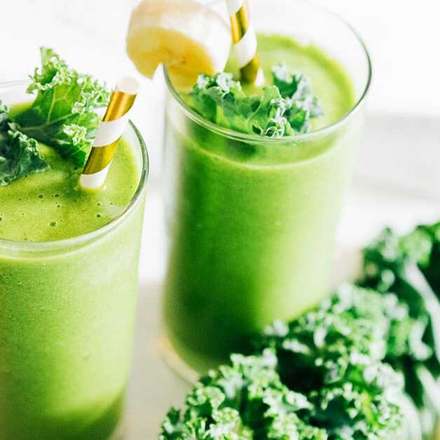 Healthy Coconut Kale Smoothie Recipe - Blender